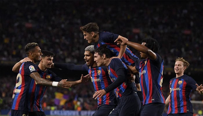 Barcelona Three Points Away From La Liga Title - Football Leagues ...