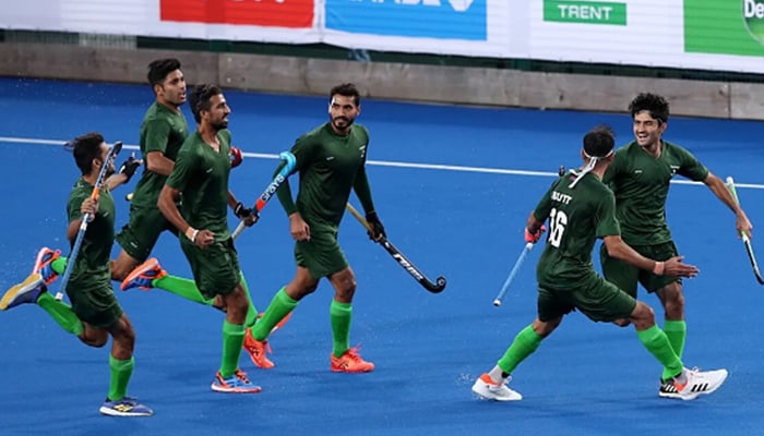 25706 4266483 updates - Pakistan: Pakistan hockey team gears up for Asian Champions Trophy in India - KARACHI: The next phase of training of Pakistan hockey team will start from Monday in Lahore, at National Hockey Stadium. 