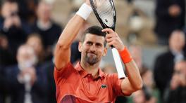 Roland Garros: Novak Djokovic continues title defence with second-round win
