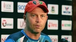 T20 World Cup: Jonathan Trott calls semi-final against South Africa a 'challenge'