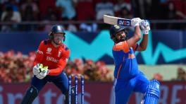 India outclass England to qualify for T20 World Cup final 
