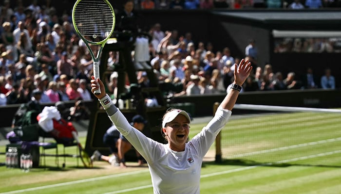 Barbora Krejcikova Edges Past Jasmine Paolini To Win Wimbledon Women's ...